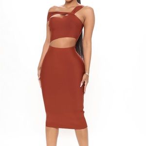 NWT Rust colored bandage dress